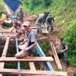 Dengan Dana Swadaya, Jembatan Desa Soneyan dan Tegalarum Dibangun