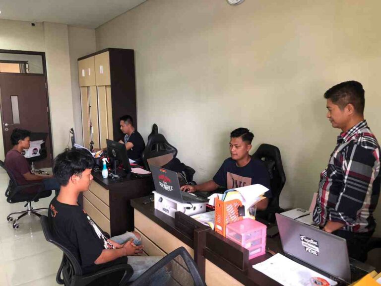 Satreskrim Polres Sukoharjo Ringkus Dua Tersangka Penjambretan