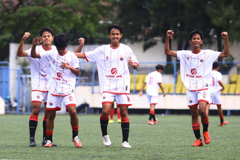 Selebrasi Safin Pati FC U-15 pada laga lawan Indonesia Muda FA Semarang. (Foto : Dok Media SPSS)