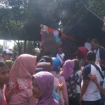 5 Ton Beras Murah Perum Bulog Diserbu Warga Purwodadi