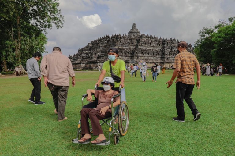 Wisata ke Borobudur, Turis Lokal Kena Tiket Rp 100 Ribu dan Turis Asing Rp 150 Ribu