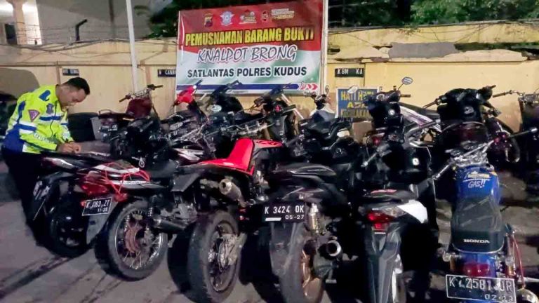 Satnight jadi Sadnight, 68 Pemotor Bandel Ditilang Satlantas Polres Kudus