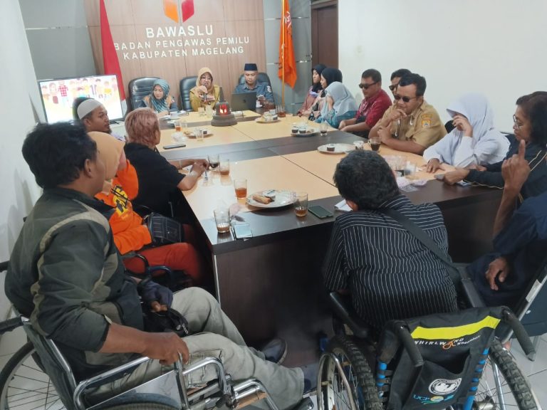 Bawaslu Gelar Diskusi Pemilu dengan Komunitas Difabel