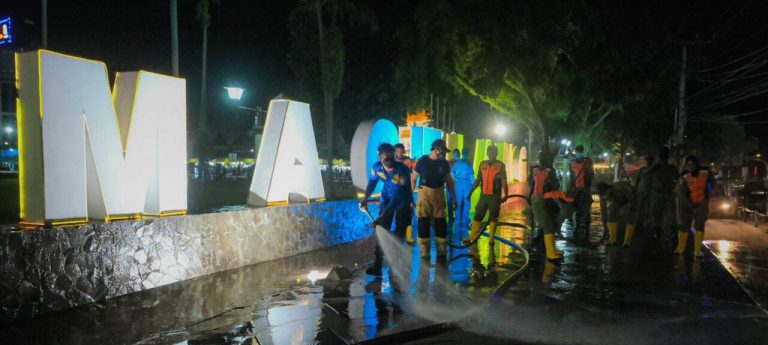 Antisipasi Dampak Abu Vulkanik Merapi, Pemkot Gelar Penyemprotan di Area Publik