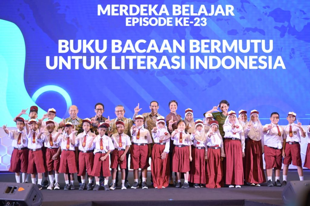 Mendikbudristek Ajak Semua Pihak Berkolaborasi Sukseskan Literasi