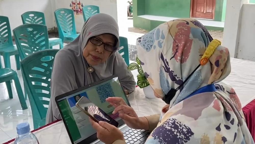 Disdukcapil Batang Jemput Bola, 7.183 Warga Sudah Aktivasi IKD