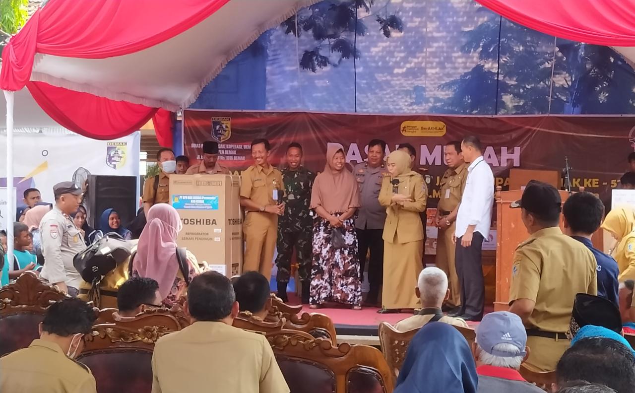 Pasar Murah Diserbu Warga, Bahan Pokok Langsung Ludes