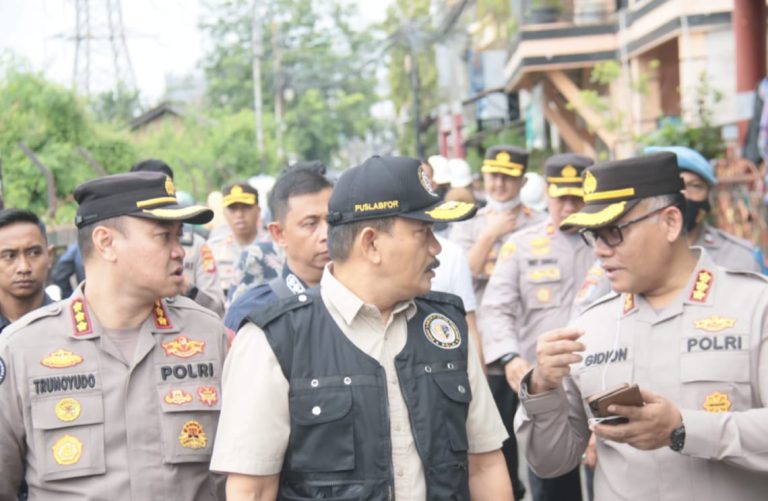 Gunakan Alat Deteksi Satelit, Polri Cari Titik Awal Kebakaran Depo Pertamina