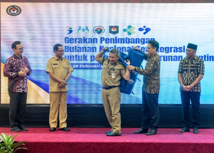 Jadi Gerakan Nasional, Penimbangan Bulanan Anak untuk Cegah Stunting