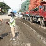 Tinjau Jalan Rusak Pantura Timur, Ganjar Langsung Kontak Kepala BBPJN