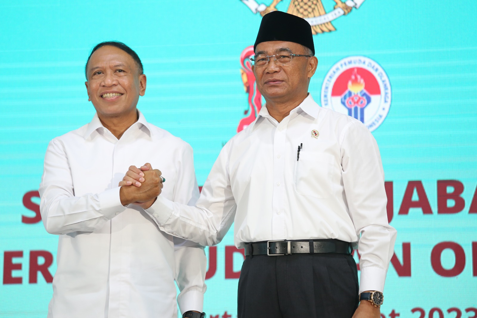 Resmi Jabat Plt. Menpora, Menko PMK Akui Prestasi Amali Luar Biasa