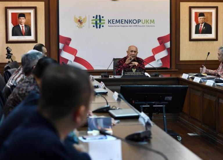 MenKopUKM Bahas Penghapusan Kredit Macet UMKM