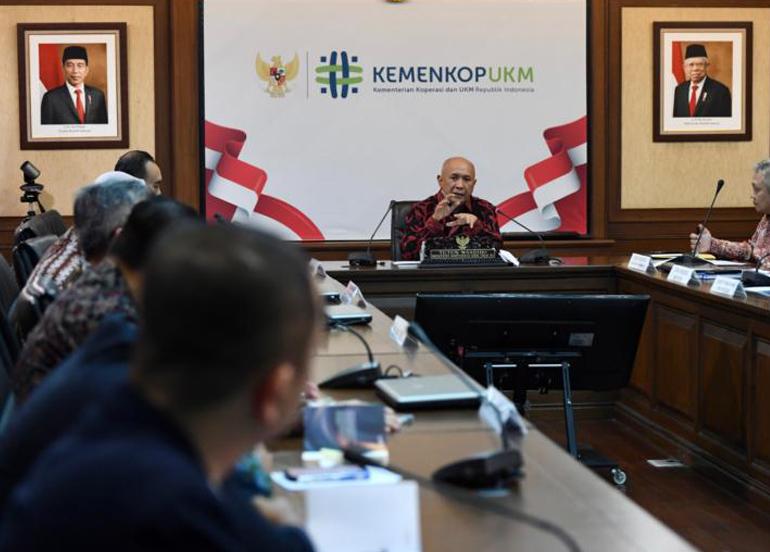 MenKopUKM Bahas Penghapusan Kredit Macet UMKM
