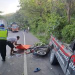 Oleng, Mobil L-300 Hantam Pemotor, 1 Orang Tewas