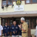 Terjadi 60 Kali Guguran Awan Panas, Ganjar Pantau Dampak Erupsi Merapi di Pos Babadan