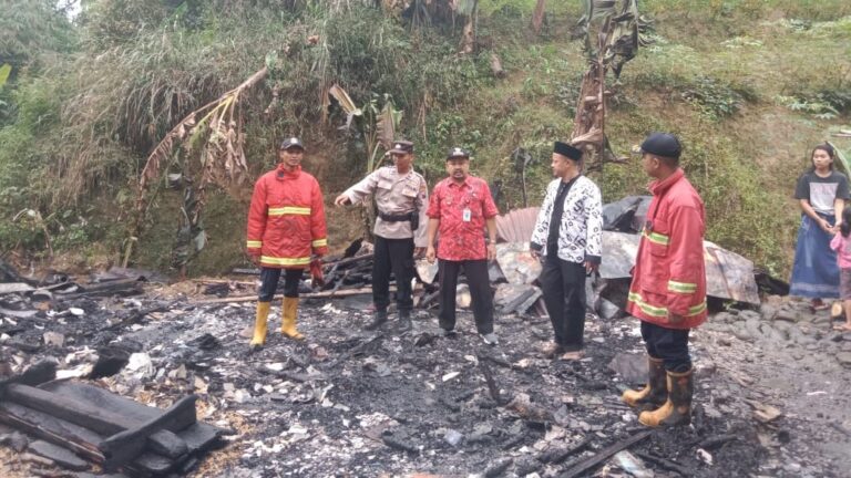 Rumah Warga di Purbalingga Ludes Terbakar, Polisi Periksa TKP