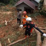 Terkendala Cuaca, Akses Jalan Tertutup Longsor Belum Terbuka, Operasi TMC Jadi Pilihan