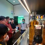 Satpol PP Kota Semarang Segel Outlet Jual Minuman Beralkohol
