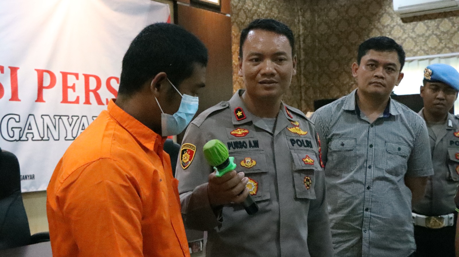 Polres Karanganyar Ringkus Pelaku Penjual Pupuk Bersubsidi Ilegal