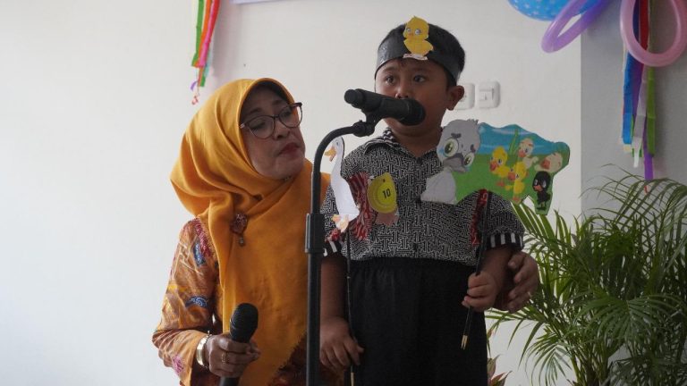 Mendongeng Bangun Karakter Anak dengan Menanamkan Moral dan Etika