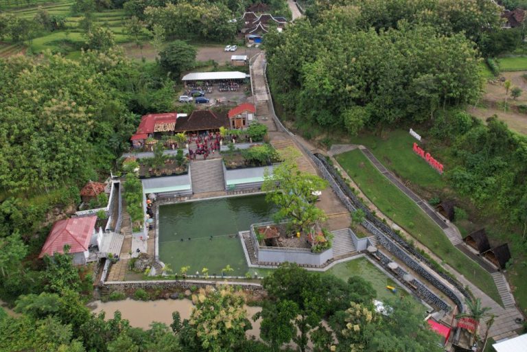 Dikelola BUMDes, Bupati Resmikan Sendang Kun Gerit Jadi Pilot Project