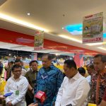 Kawal Harga Beras Jelang Ramadhan dan Idul Fitri, NFA Distribusi Beras SPHP di Pasar Ritel