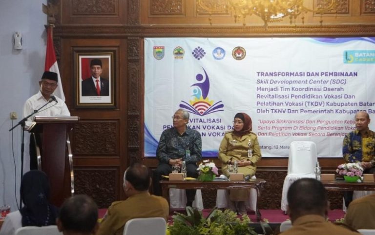 Menko PMK Bentuk TKDV untuk Bangun Ekosistem Pendidikan di Batang