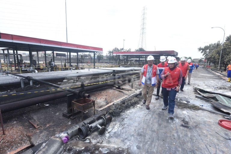 Ratusan Warga Terdampak Kebakaran Depo Pertamina Plumpang, Mengungsi