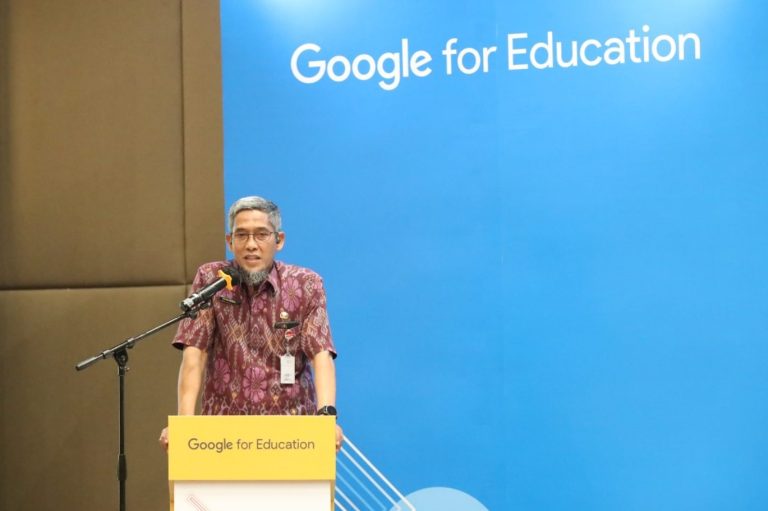 Sekda Jateng: Guru Tidak Boleh Gaptek dan Antikomputer