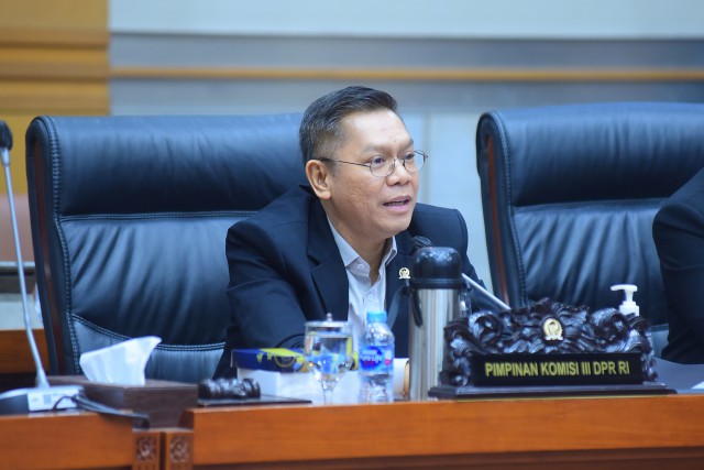 Putusan Hakim PN Jakpus Tunda Pemilu Melampaui Kewenangannya
