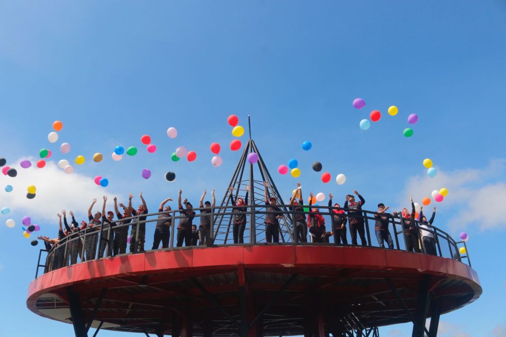 Menara Langit Merapi Ketep Pass Resmi Dibuka untuk Wisatawan