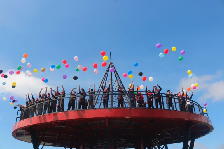Menara Langit Merapi Ketep Pass Resmi Dibuka untuk Wisatawan