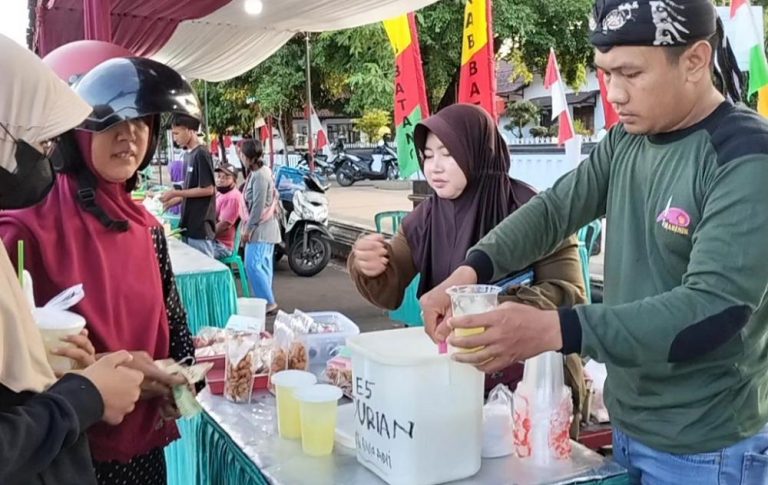 Tiga Tahun Vakum, Gebyar Takjil Dibuka Lagi, Pedagang Siapkan Kuliner Kekinian