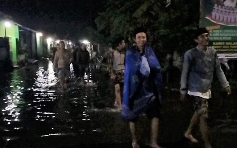 Terendam Banjir, Pengajian Terpaksa Batal Digelar