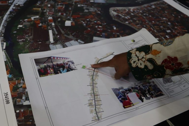 Pemkot Mantapkan Penataan Kampung Bugisan