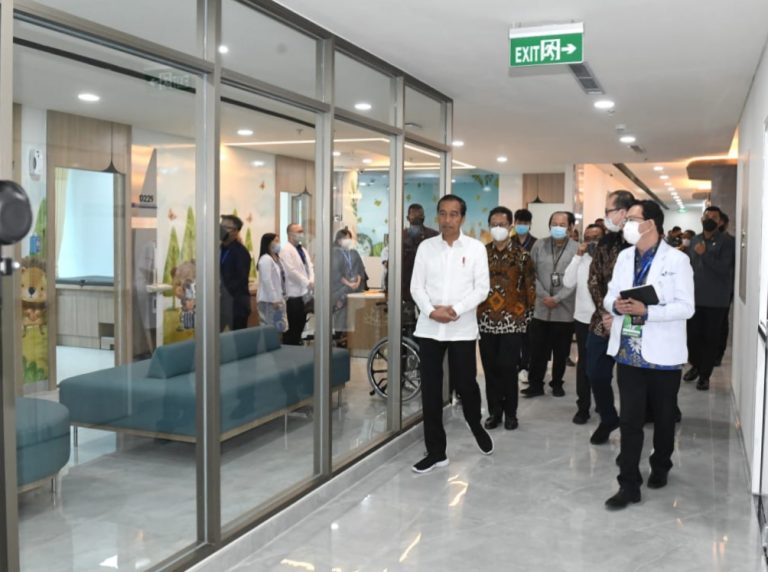 Presiden: Kita Masih Punya Problem, Dokter Spesialisnya Masih Kurang