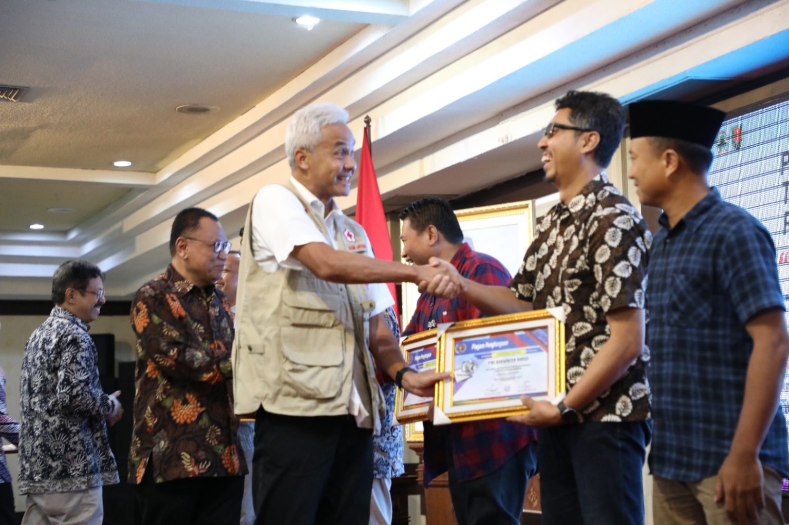 Ganjar Ajak Insan Pers Kolaborasi dengan Pegiat Medsos, Hadapi Disrupsi Informasi