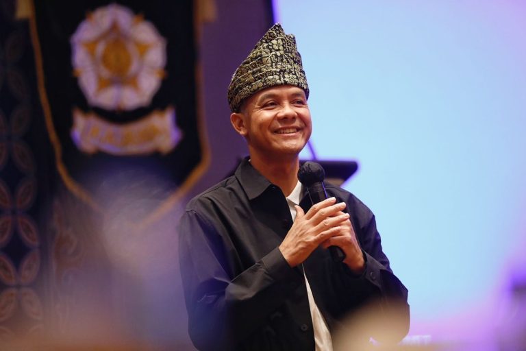Pembangunan Pabrik Semen di Sukolilo Ditolak, Ganjar: Berisiko Rusak Kendeng