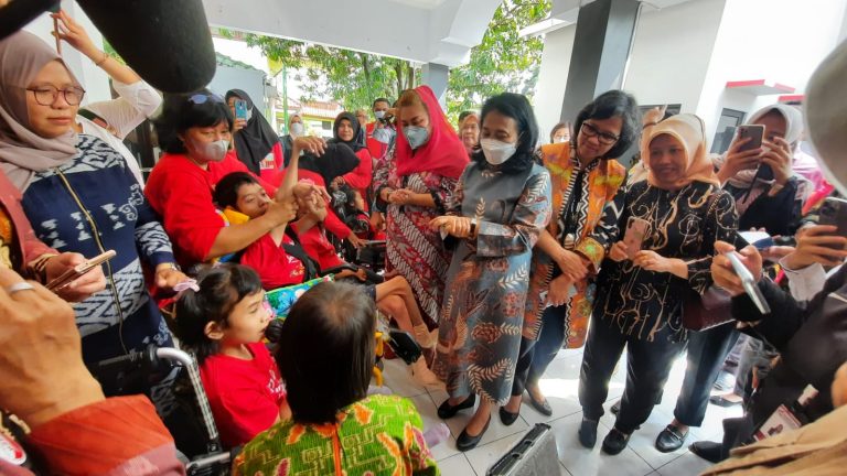 Ruang Terapi Disabiltas Melayani Tanpa Dipungut Biaya