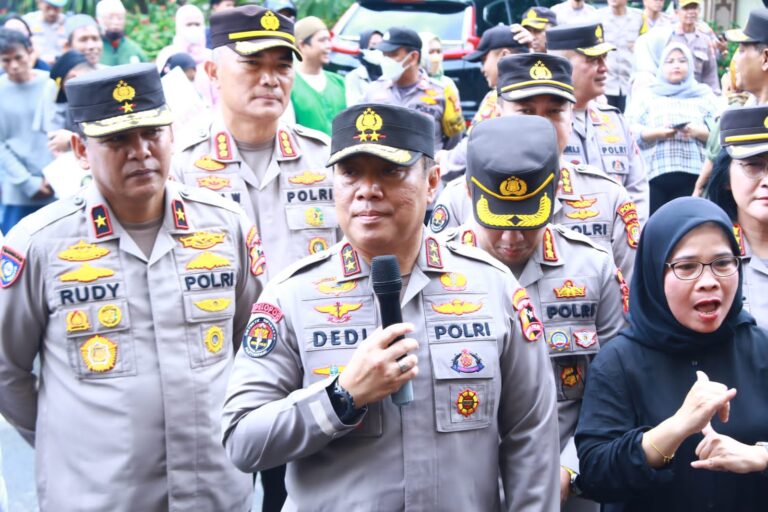 Kapolri Mutasi Ratusan Personel Polri, Termasuk 7 Kapolda Diganti