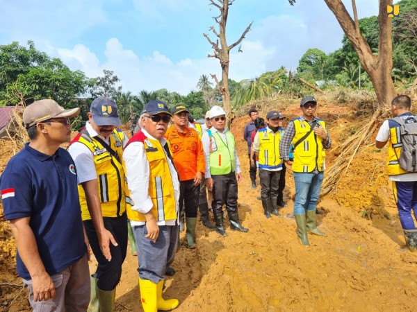 Menteri Basuki: Siapkan 100 RISHA Sebagai Hunian Tetap di Lahan Relokasi Longsor Natuna