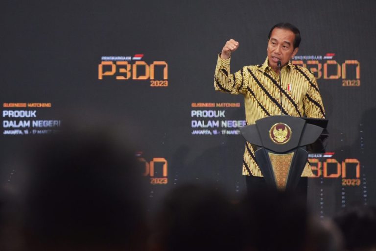 Presiden saat membuka Business Matching Produk Dalam Negeri Tahun 2023, di Istora Senayan, Gelora Bung Karno, Jakarta, Rabu (15/03).