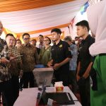 Gubernur Dorong “Teaching Industry” di Jawa Tengah, Resmikan 7 Revitalisasi SMK
