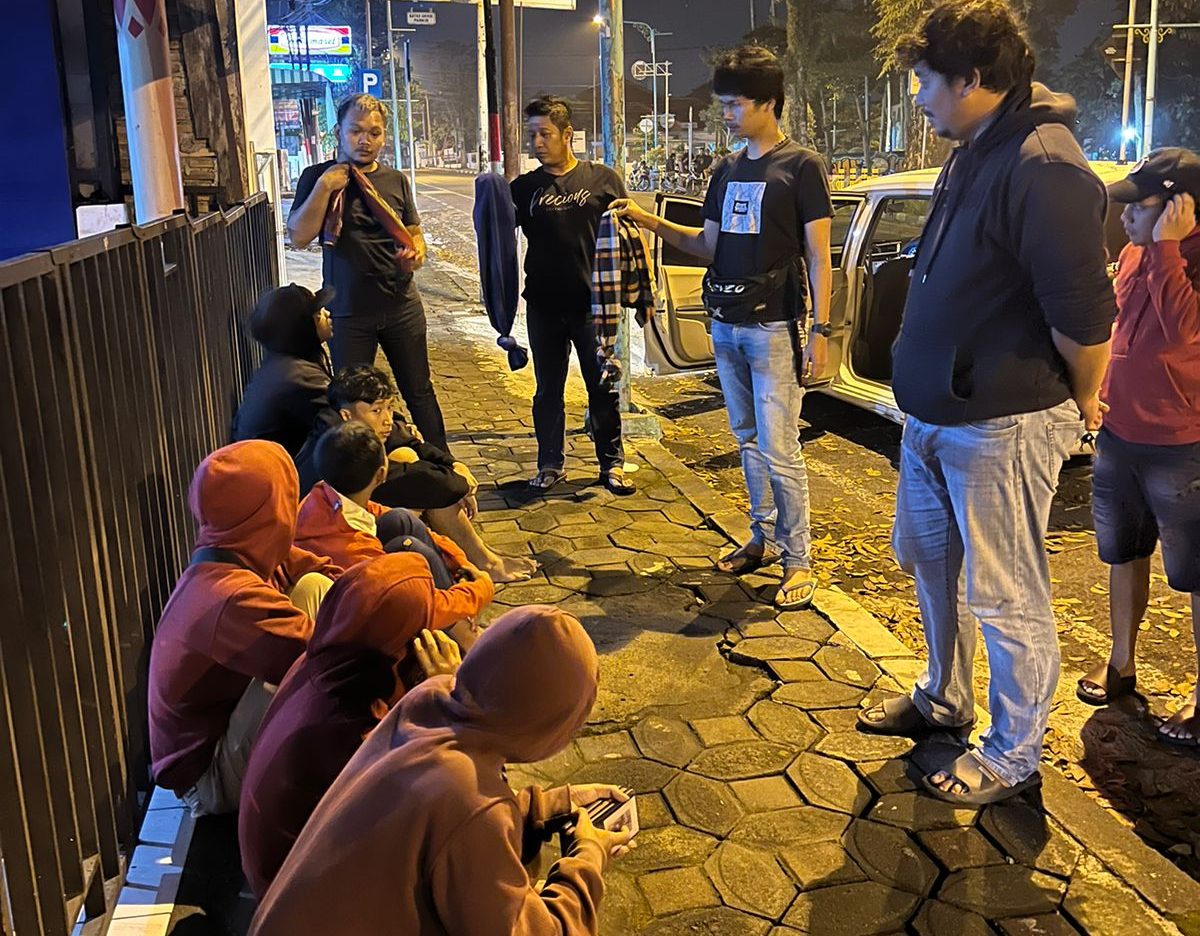 Dinilai Berbahaya, Polisi Amankan Para “Pendekar Perang Sarung”