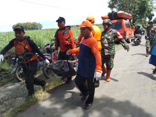 Lansia Ditemukan Tewas Terapung di Sungai Dukuh Gawero
