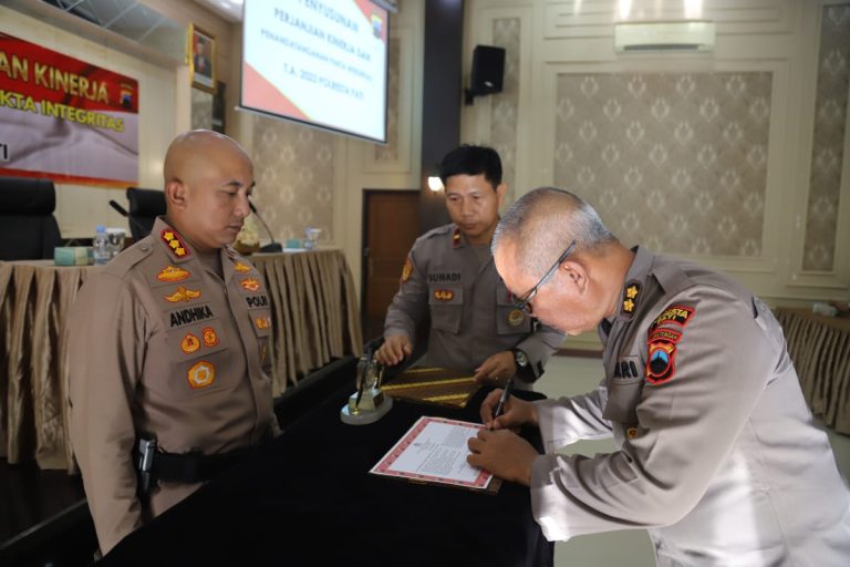 Menuju WBBM, Polresta Pati Deklarasikan Komitmen Membangun Zona Integritas