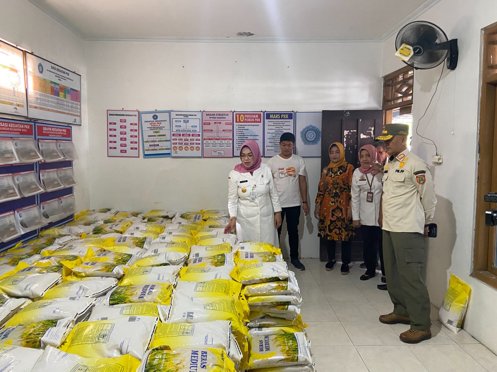 Operasi Pasar Beras Terus Berlanjut di Desa Malangan Kecamatan Bulu