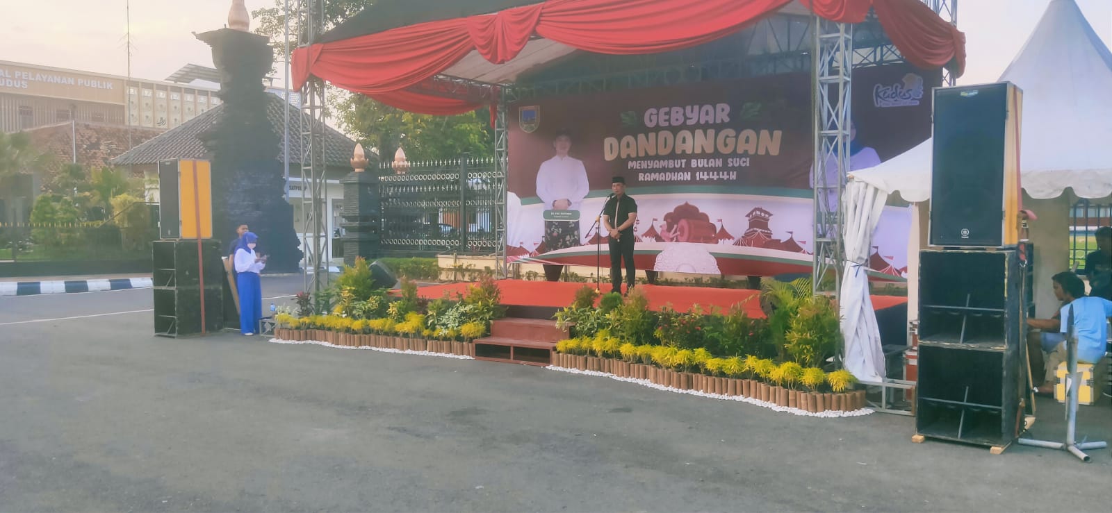 Dandangan Resmi Dibuka, Diramaikan 620 Pedagang