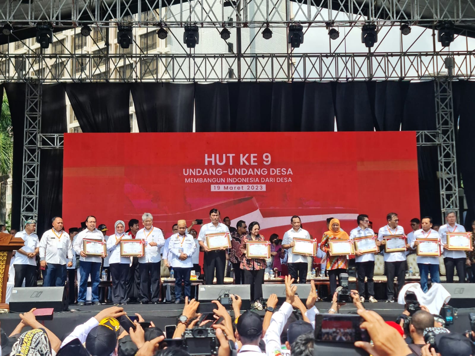 bank bjb Raih Penghargaan Sebagai Bank Peduli Perekonomian Masyarakat Desa di Indonesia