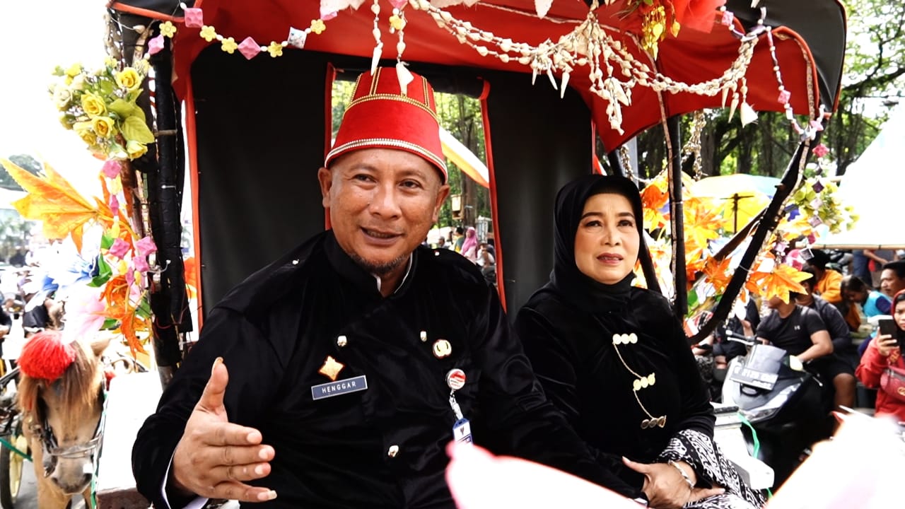 Kirab Pusaka dan Sunsungan Bupati Juwana Digelar, Henggar: Pelajaran Bagi Anak Cucu Kita